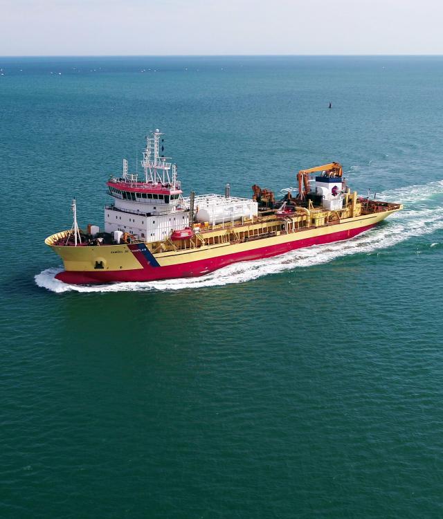 Samuel de Champlain TSHD Alewijnse LNG reference